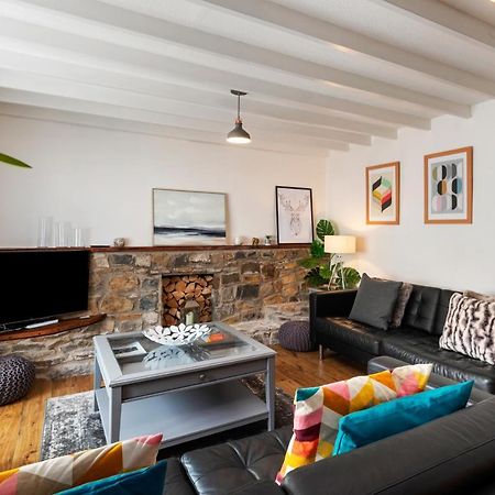 Ivydene - Beautiful Cottage, Stone Throw From Beach, Wonderful Sea Views Saundersfoot Bagian luar foto