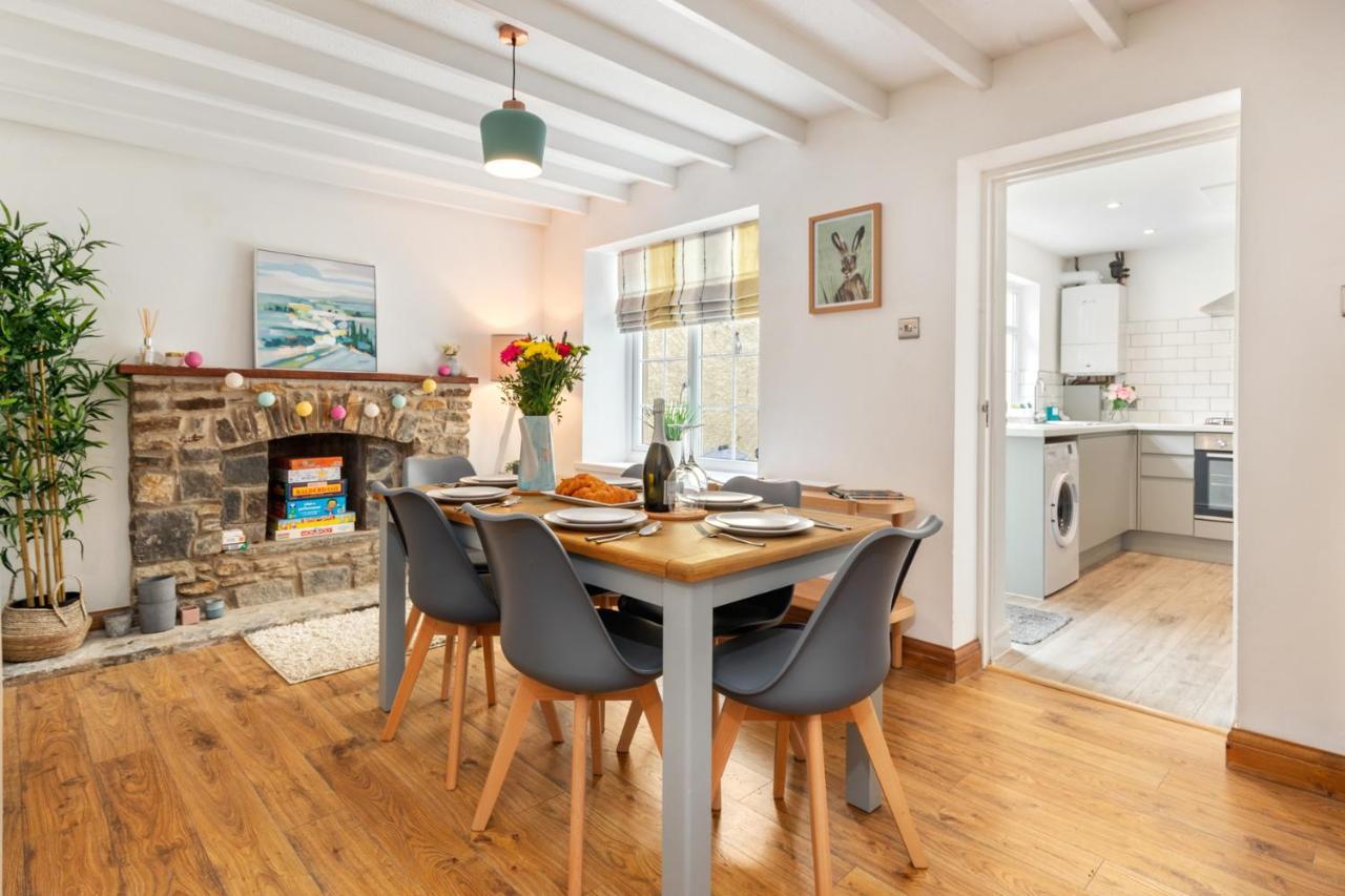 Ivydene - Beautiful Cottage, Stone Throw From Beach, Wonderful Sea Views Saundersfoot Bagian luar foto