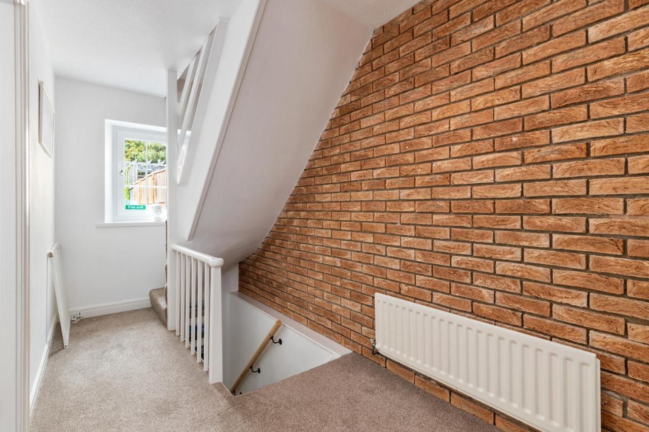Ivydene - Beautiful Cottage, Stone Throw From Beach, Wonderful Sea Views Saundersfoot Bagian luar foto